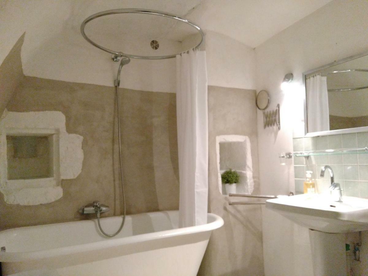 Studio - Fontaine Saint-Paul-Trois-Châteaux Kültér fotó